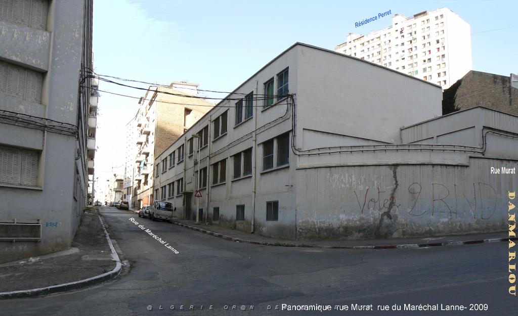 ORAN 2009 pano rue de Grenoble place Murat 01.jpg